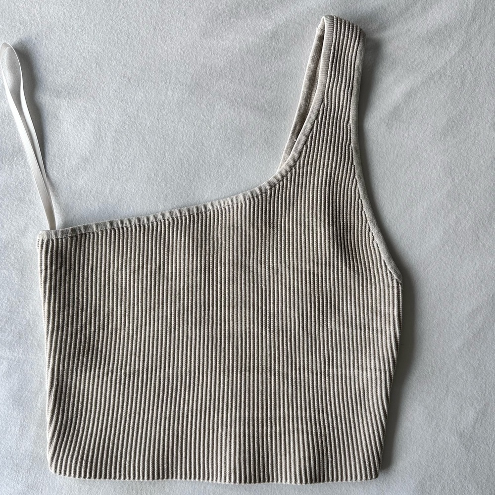 Aritzia Babaton Beige One Shoulder Sculpt Knit Cropped Ribbed Tank Top